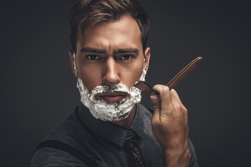 Jakie produkty stosować do brody po goleniu?