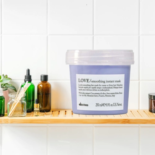 Maska  wygładzająca do włosów Davines Essential Haircare Love 250 ml pol_pl_Maska-wygladzajaca-do-wlosow-Davines-Essential-Haircare-Love-250-ml-25134_1