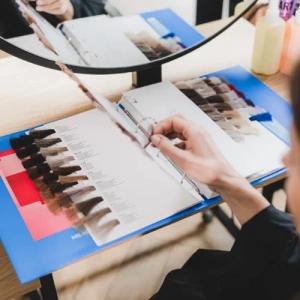 Mila Professional niebieska karta kolorów Milaton New  Classic i High Cover