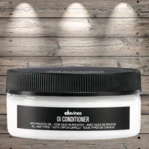 Davines Oi Conditioner Absolute Beautifying odżywka odbudowująca włosy 75 ml